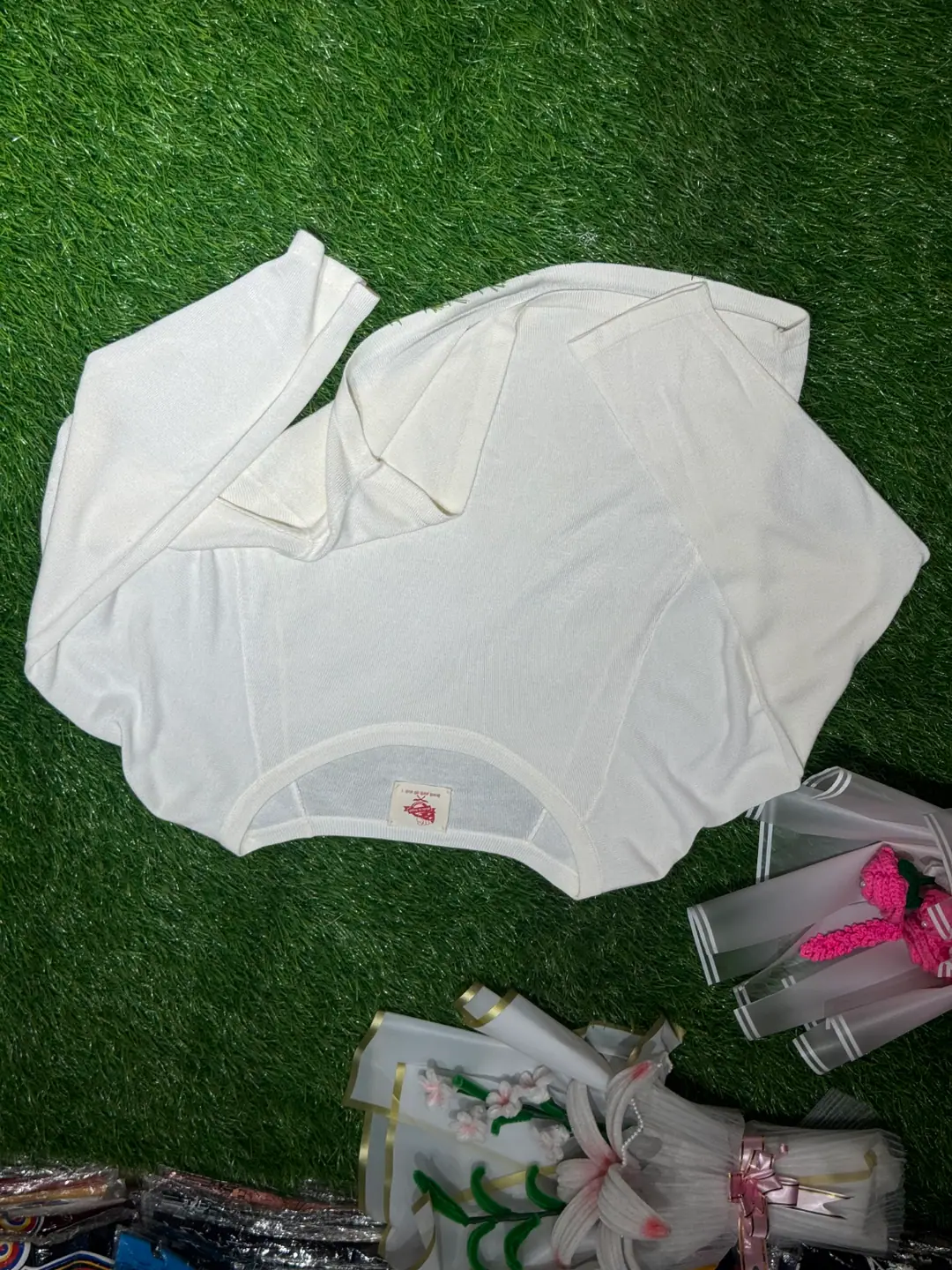 Handloom Ladies Crop Top T-shirt Shoulder Full Sleeve  — view 3