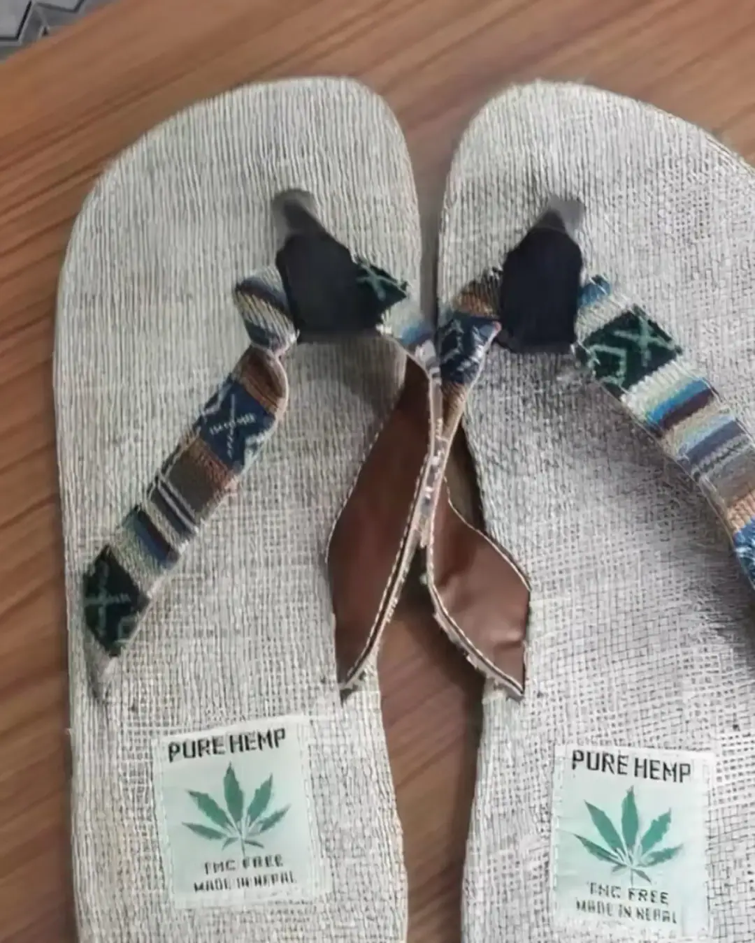 Hemp Flip-Flops — Natural — view 3