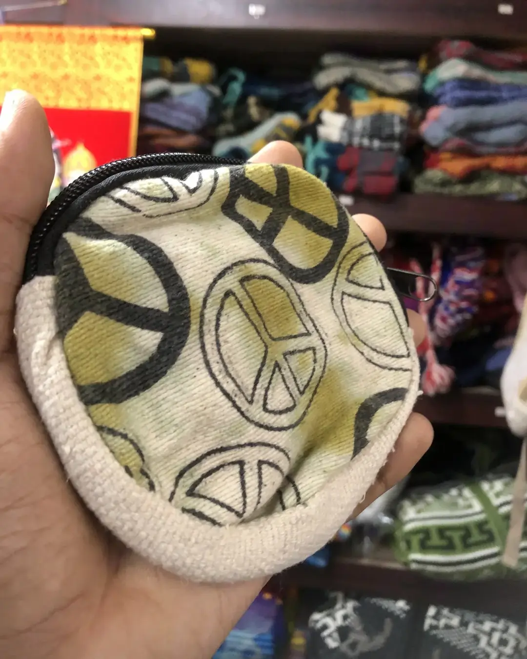 Hemp & Gheri Round Coin Purse — view 13