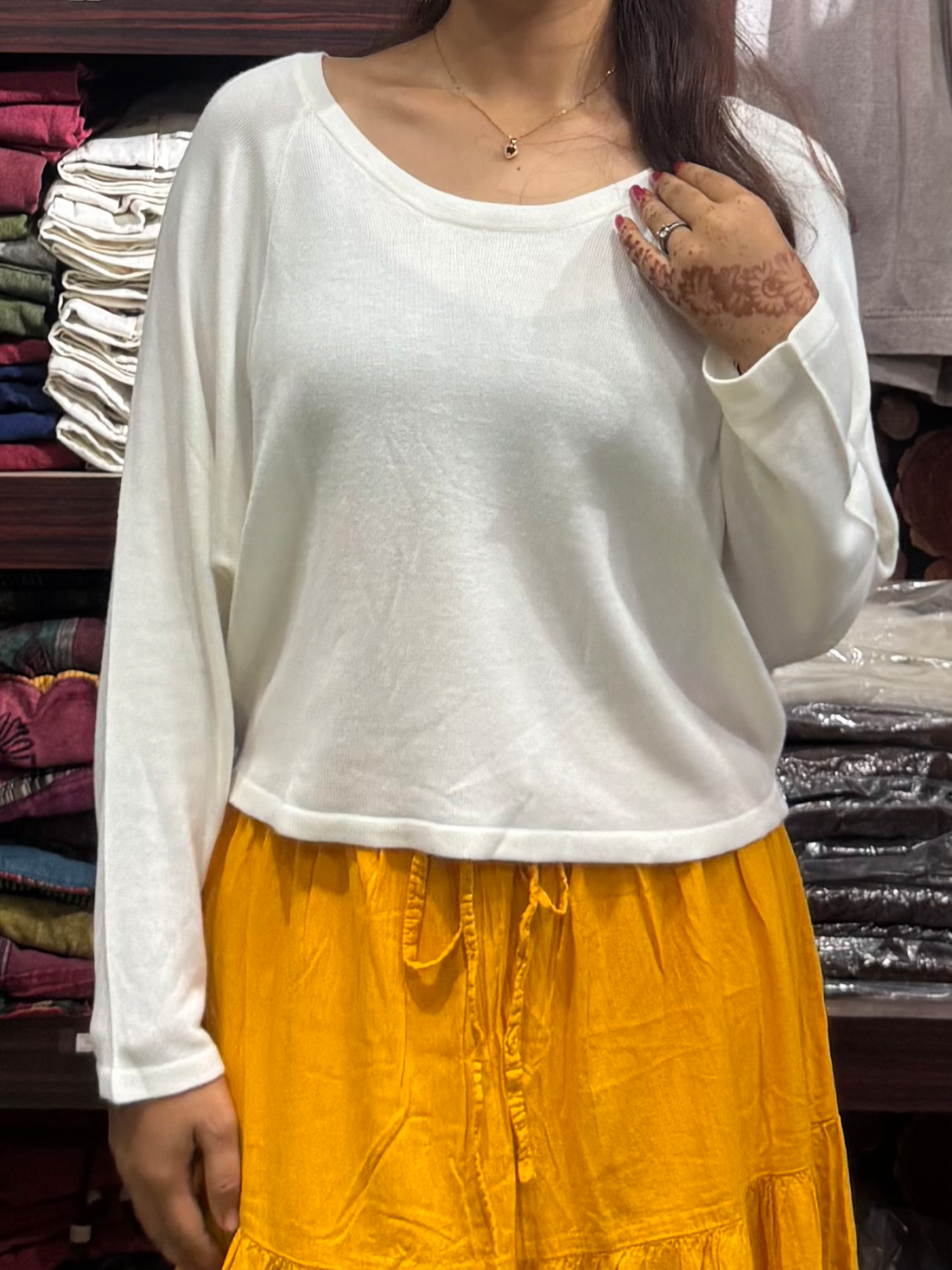 Handloom Ladies Crop Top T-shirt Shoulder Full Sleeve  — view 3