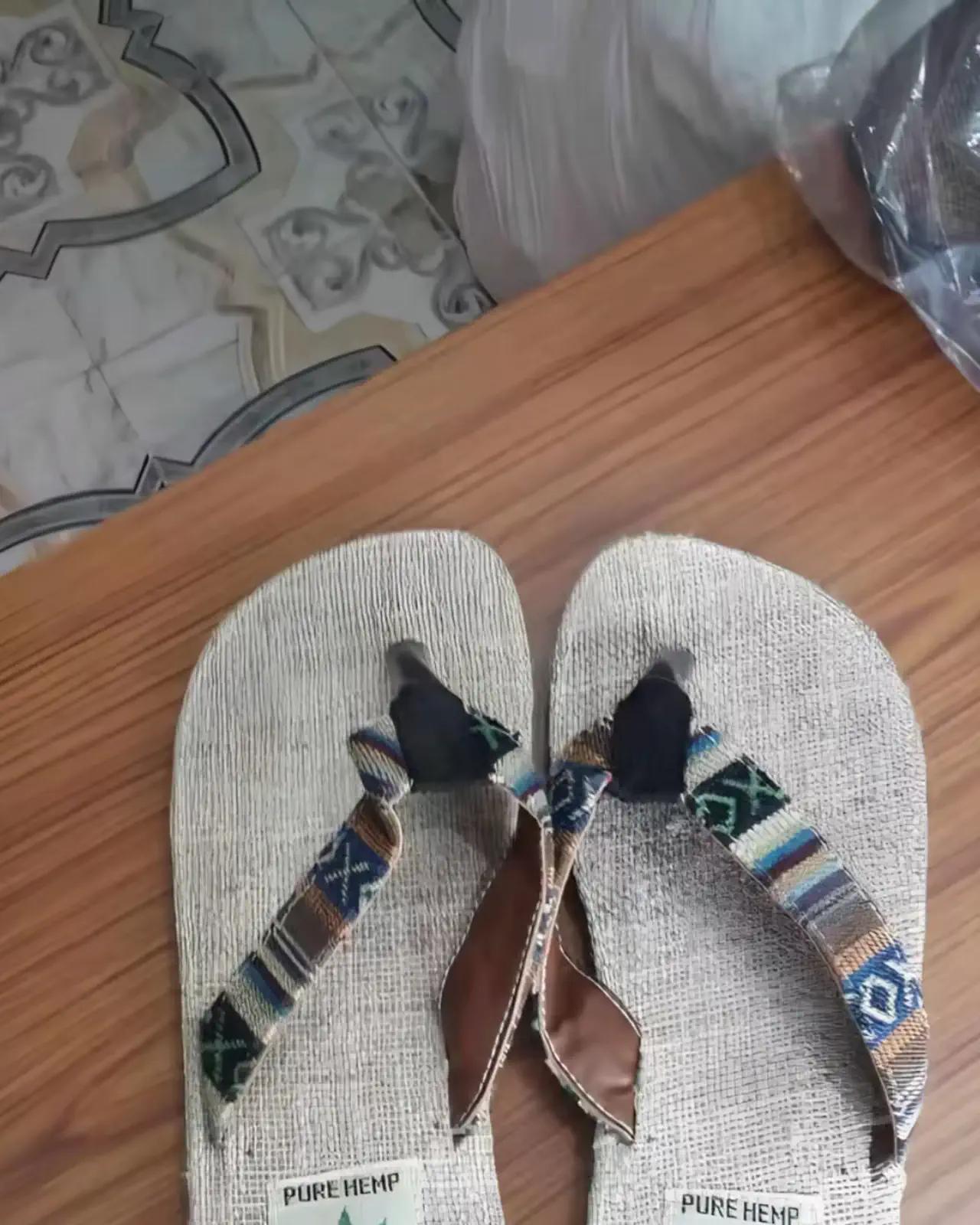 Hemp Flip-Flops — Natural — view 2