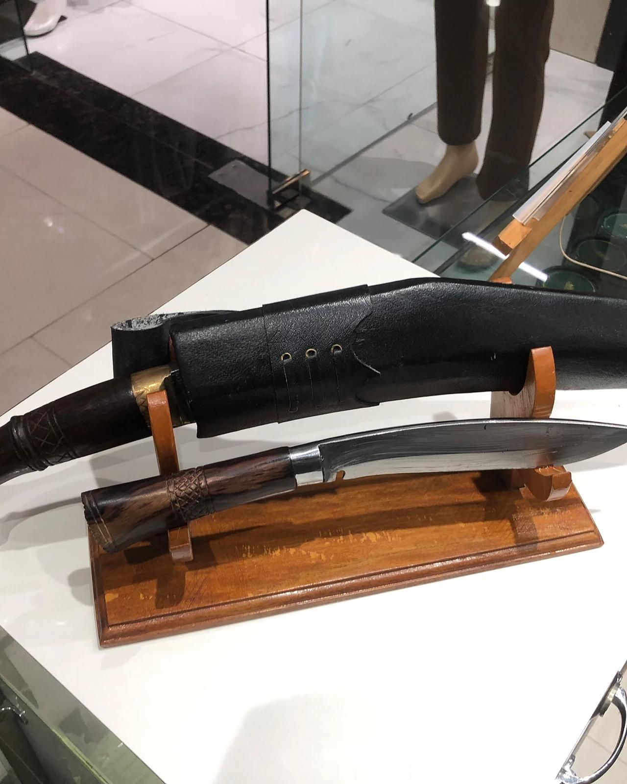 Service Khukuri — Black Leather Sheath — view 3