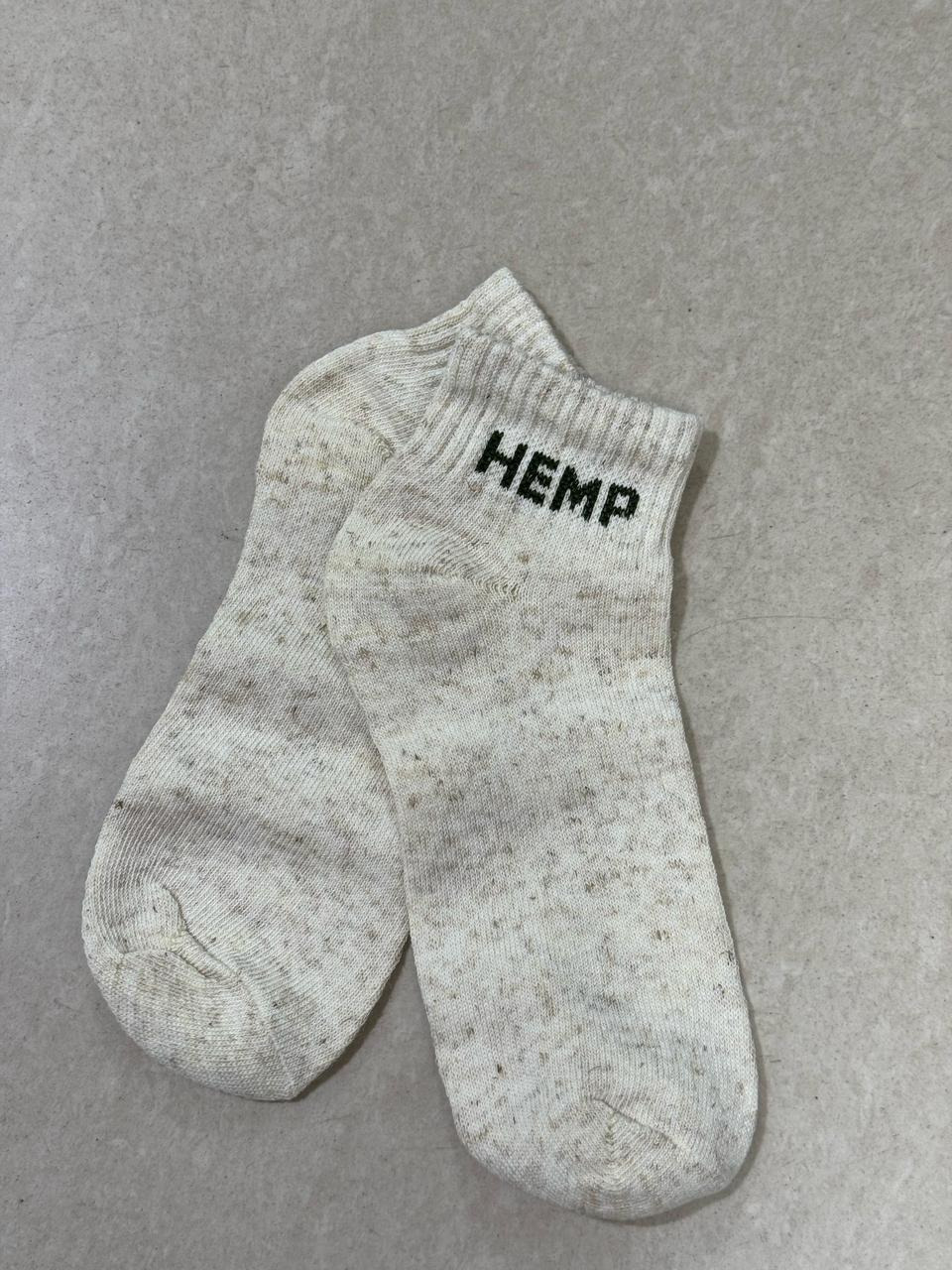 Adult Hemp Ankle Socks — Natural